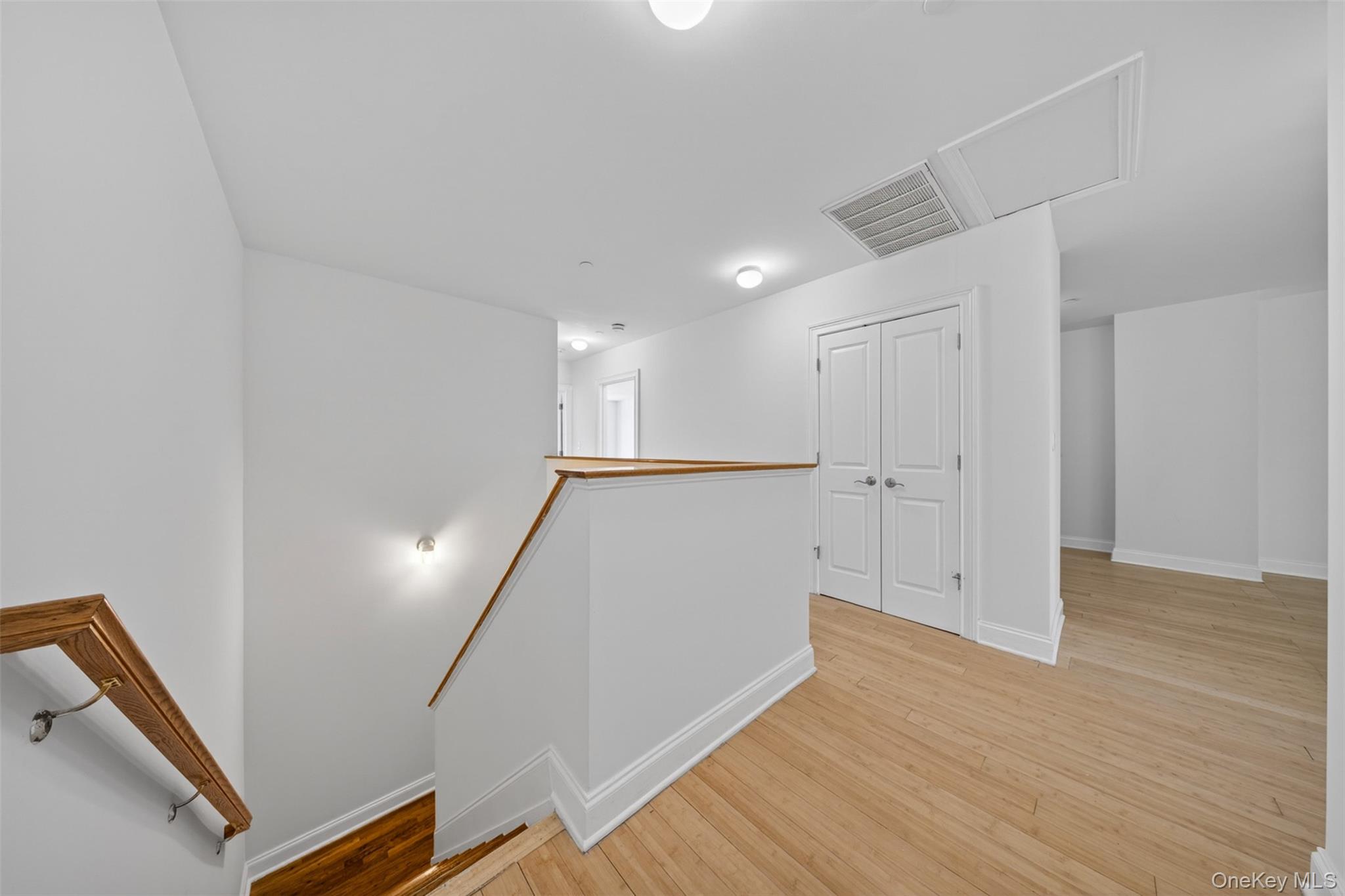 343 Soundview Lane – For Sale photo 33