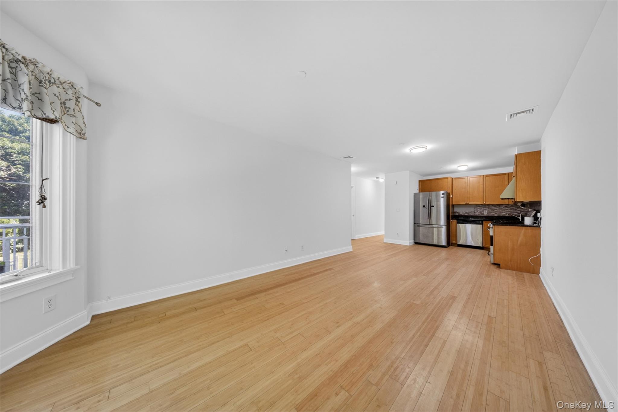 343 Soundview Lane – For Sale photo 22
