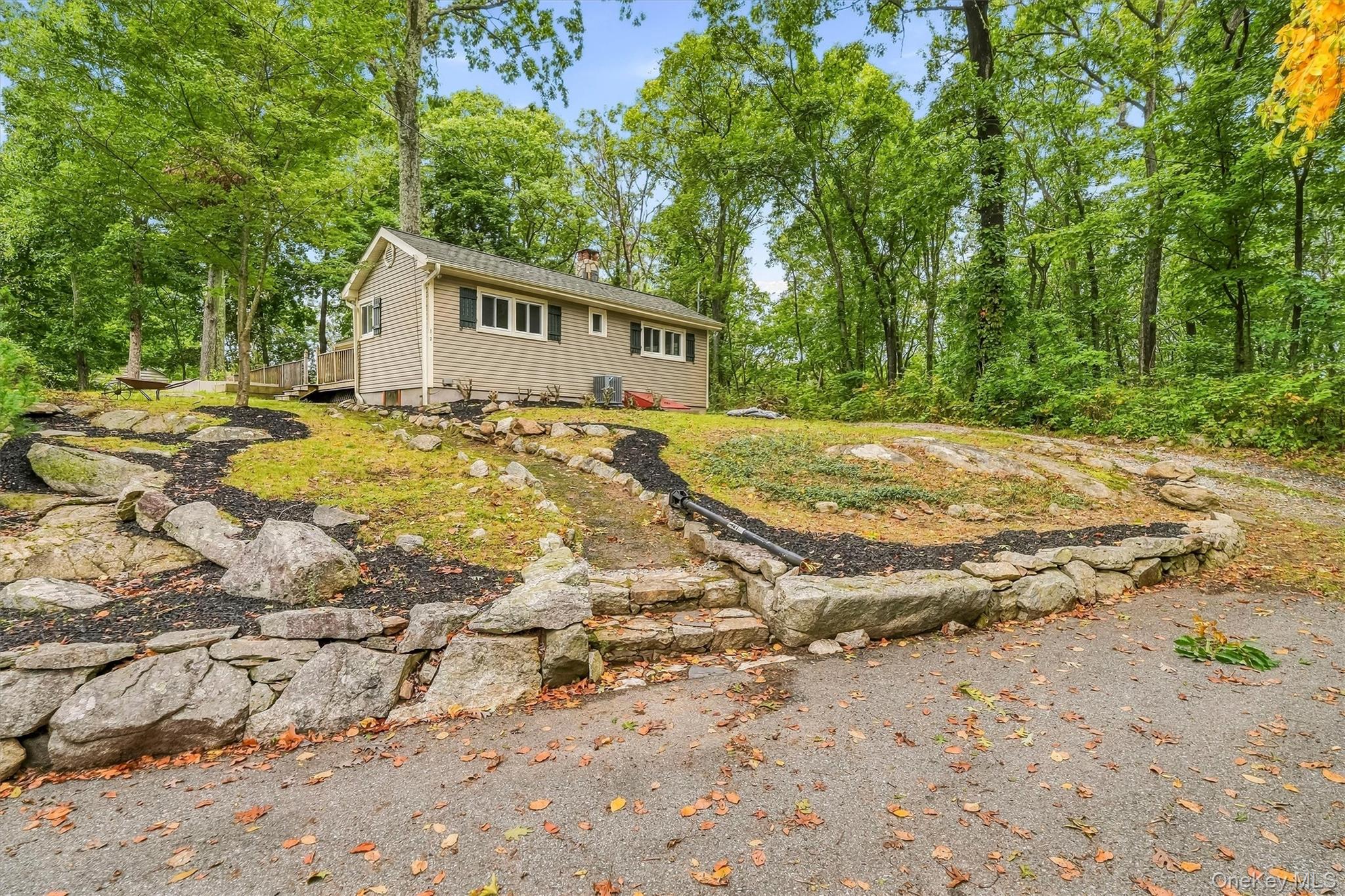 153 Nardin Road – For Sale photo 37