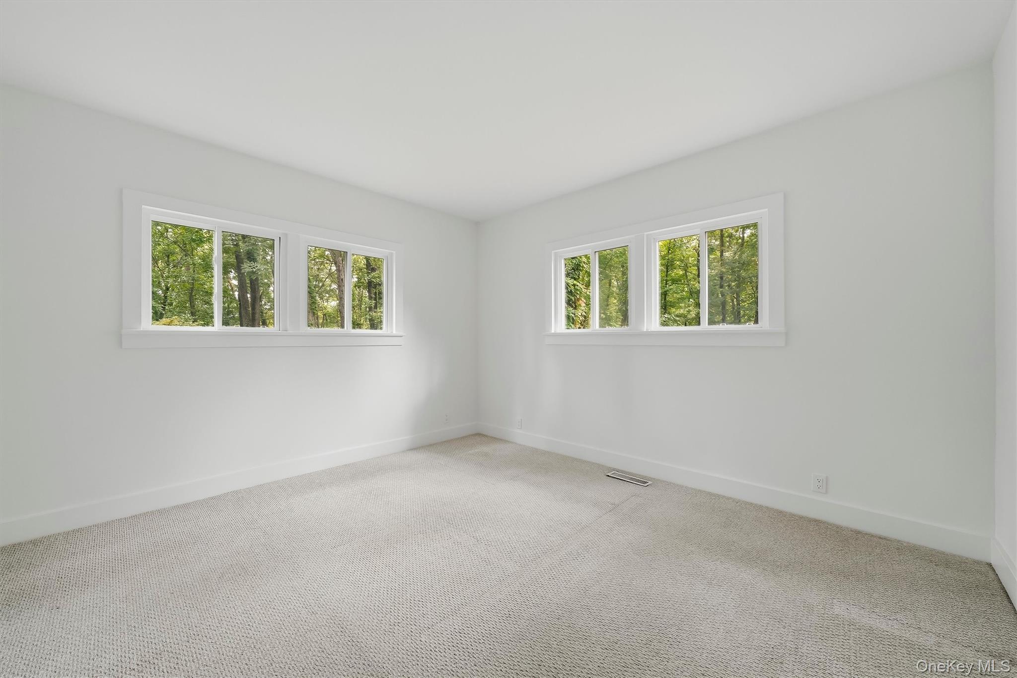 153 Nardin Road – For Sale photo 26