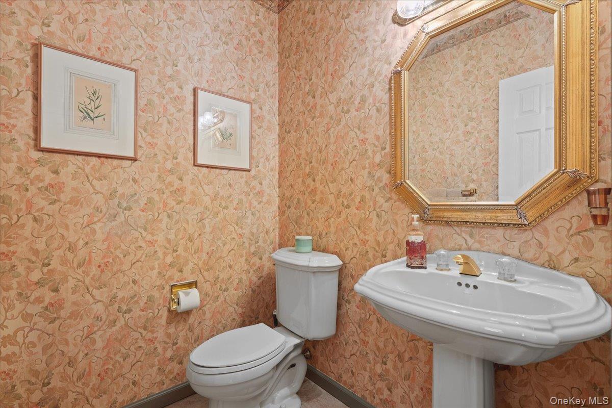 1 Silkman Lane – For Sale photo 12