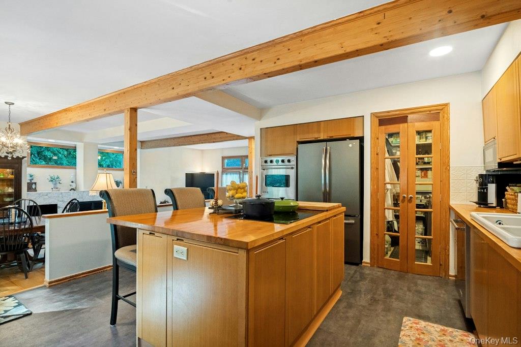 12 Deer Ridge Road, Unit D1 photo 12