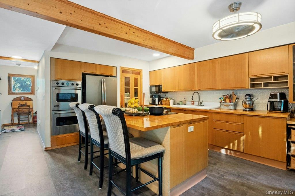 12 Deer Ridge Road, Unit D1 photo 10
