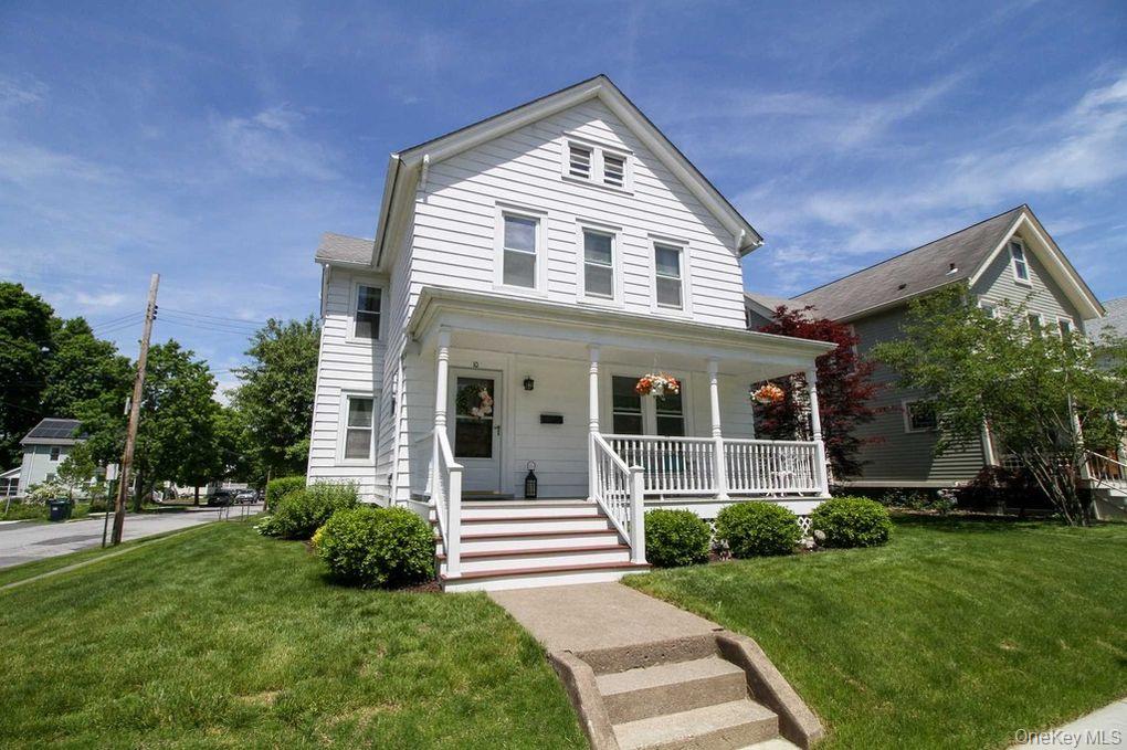 10 Park Street – For Sale photo 2