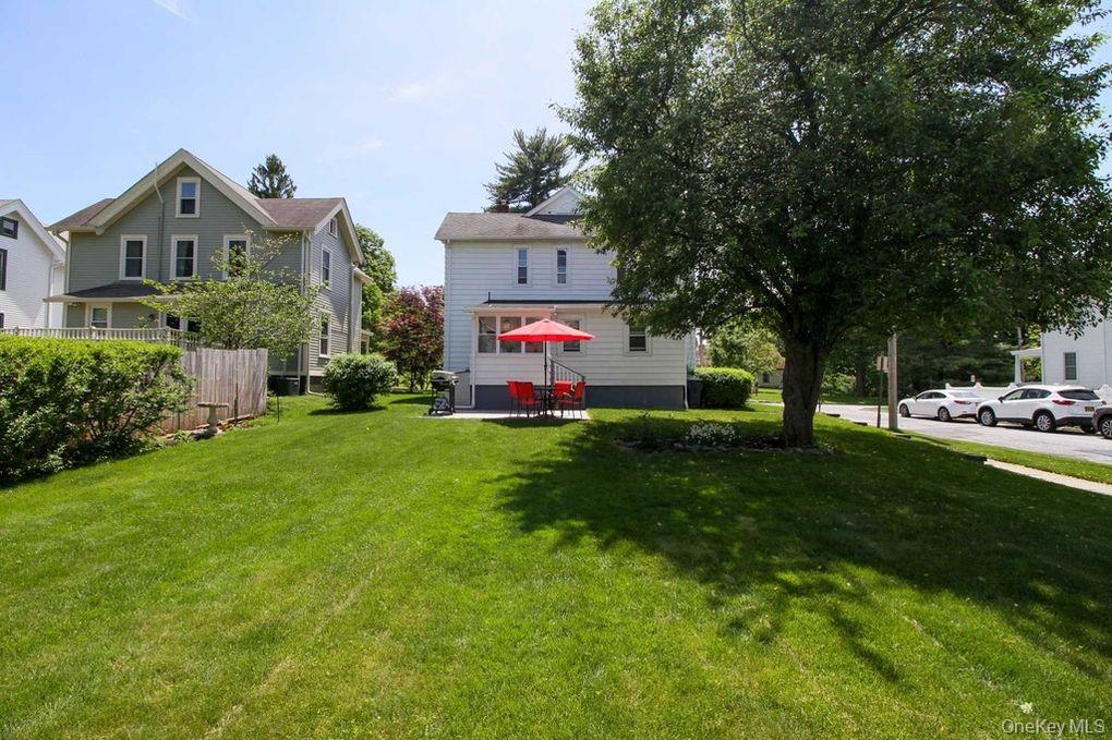 10 Park Street – For Sale photo 29