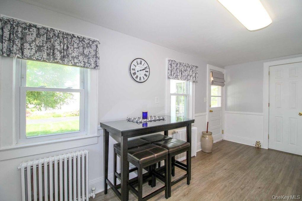 10 Park Street – For Sale photo 13