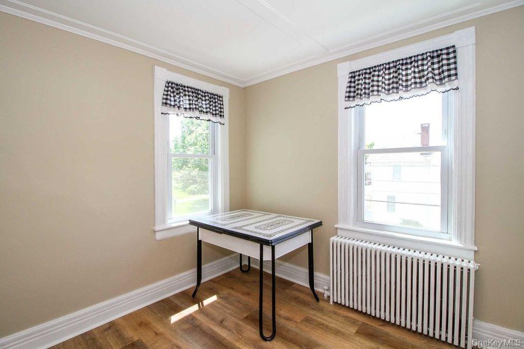 10 Park Street – For Sale photo 20