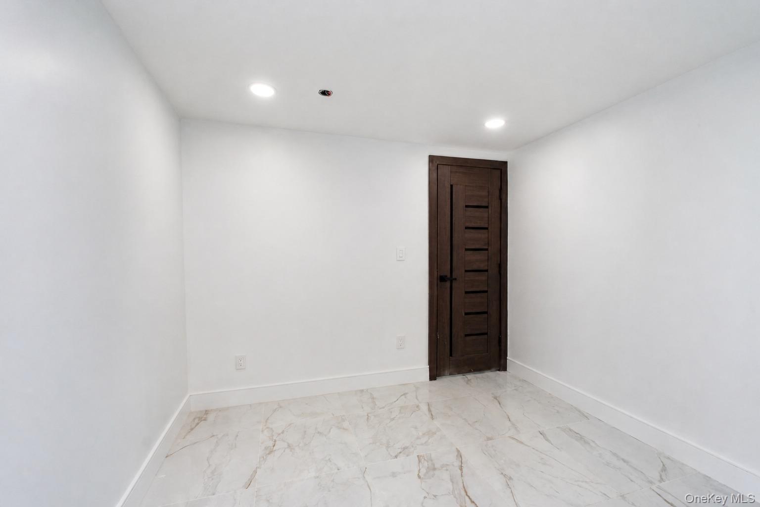 1194 Albany Avenue – For Sale photo 28