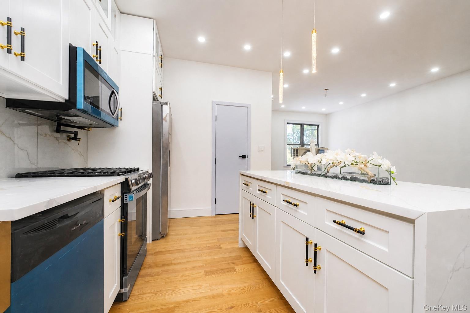 1194 Albany Avenue – For Sale photo 10
