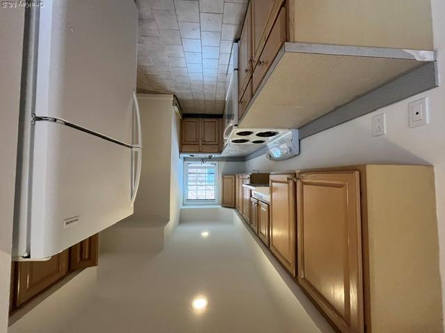 165 Manorhaven Boulevard, Unit G photo 7