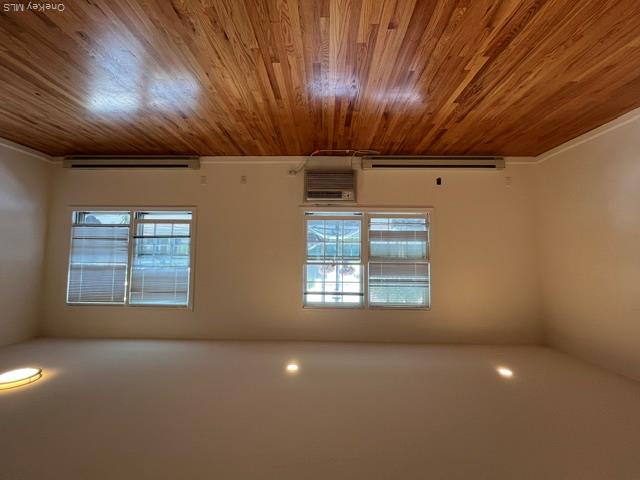 165 Manorhaven Boulevard, Unit G photo 4