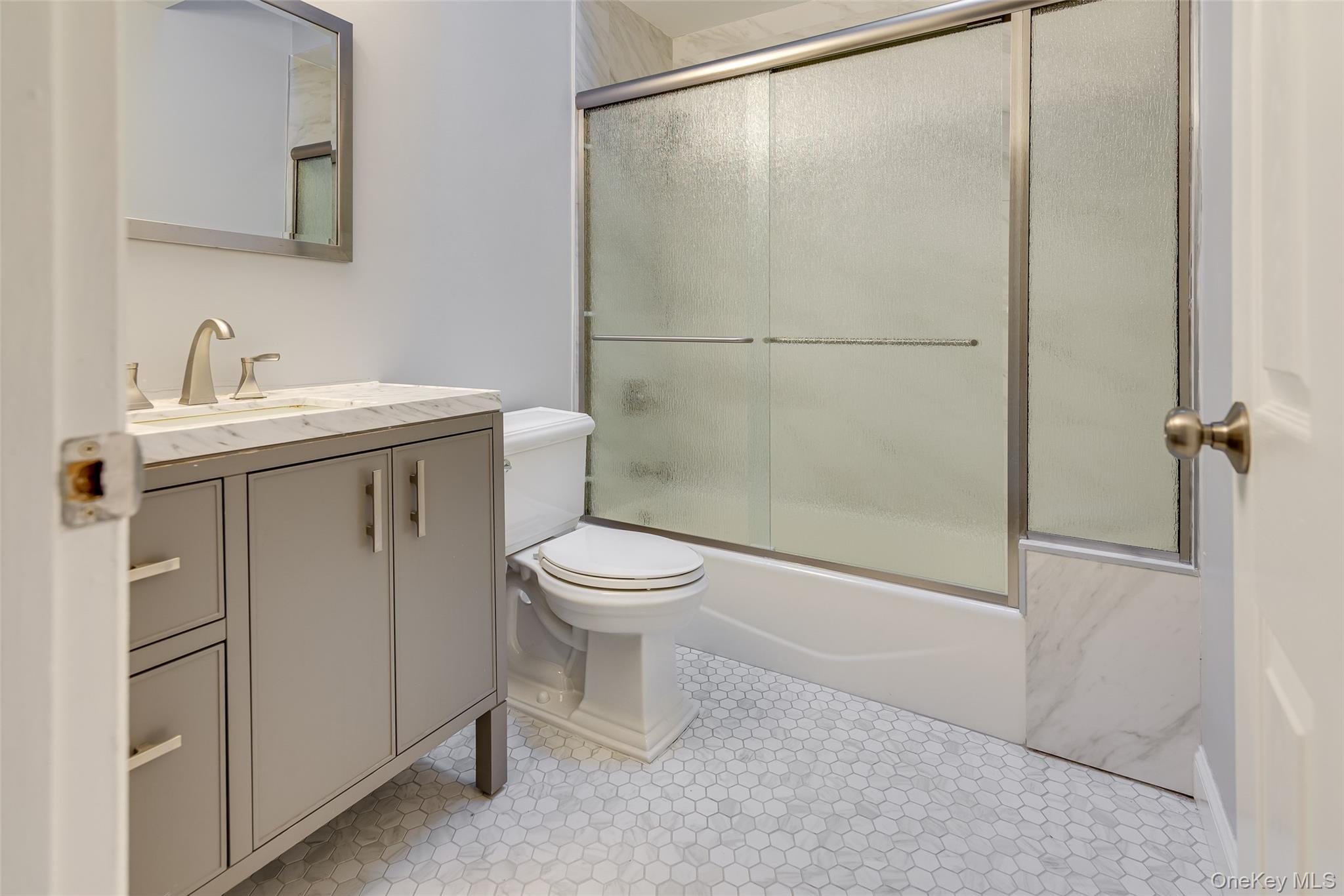 102 Glen Way – For Rent photo 20