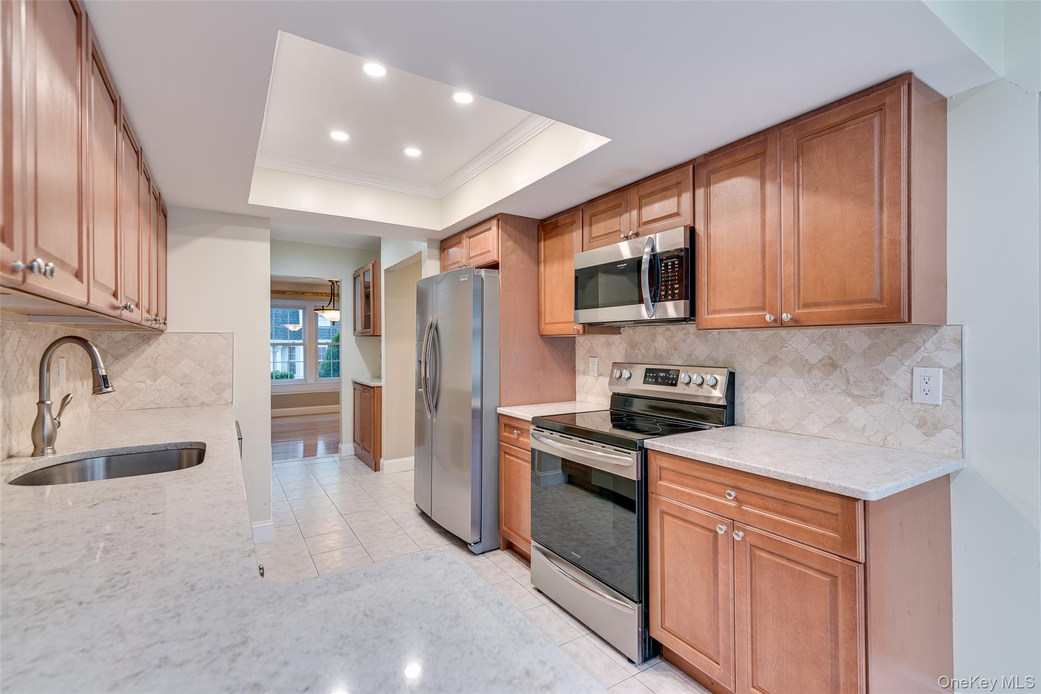 102 Glen Way – For Rent photo 9