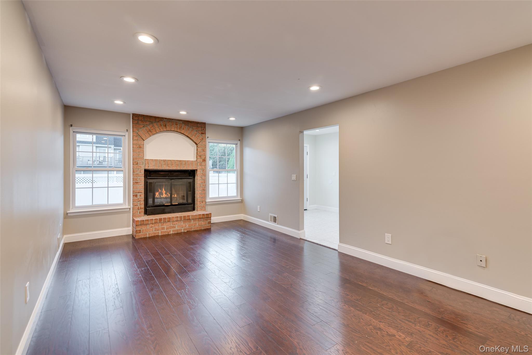 102 Glen Way – For Rent photo 14