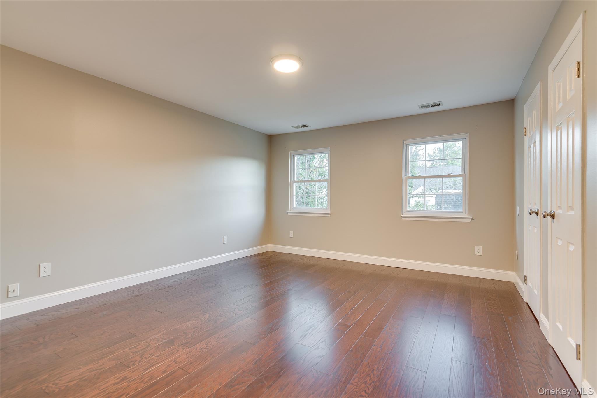 102 Glen Way – For Rent photo 19