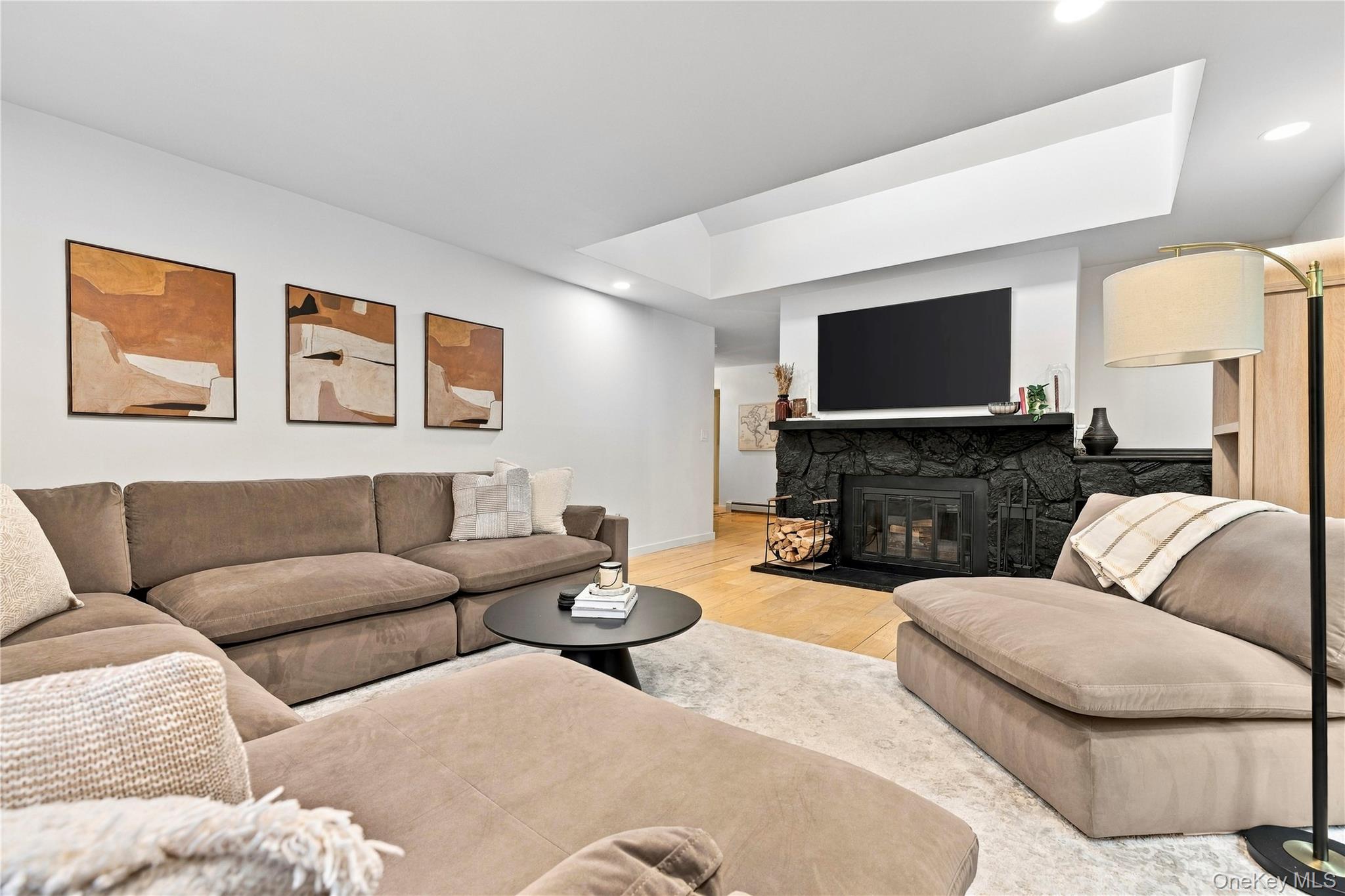 10 Briarcliff Drive S, Unit 5 photo 5