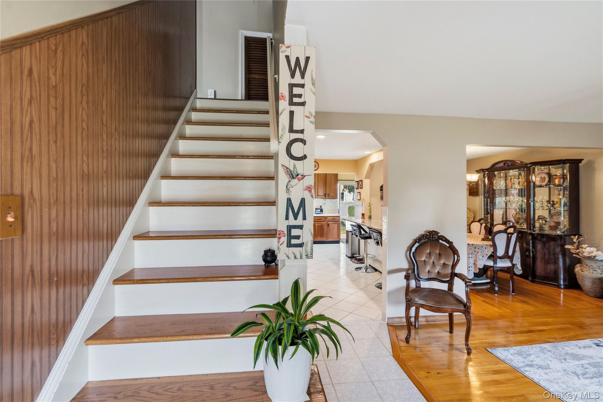 14 Mayfair Lane – For Sale photo 11