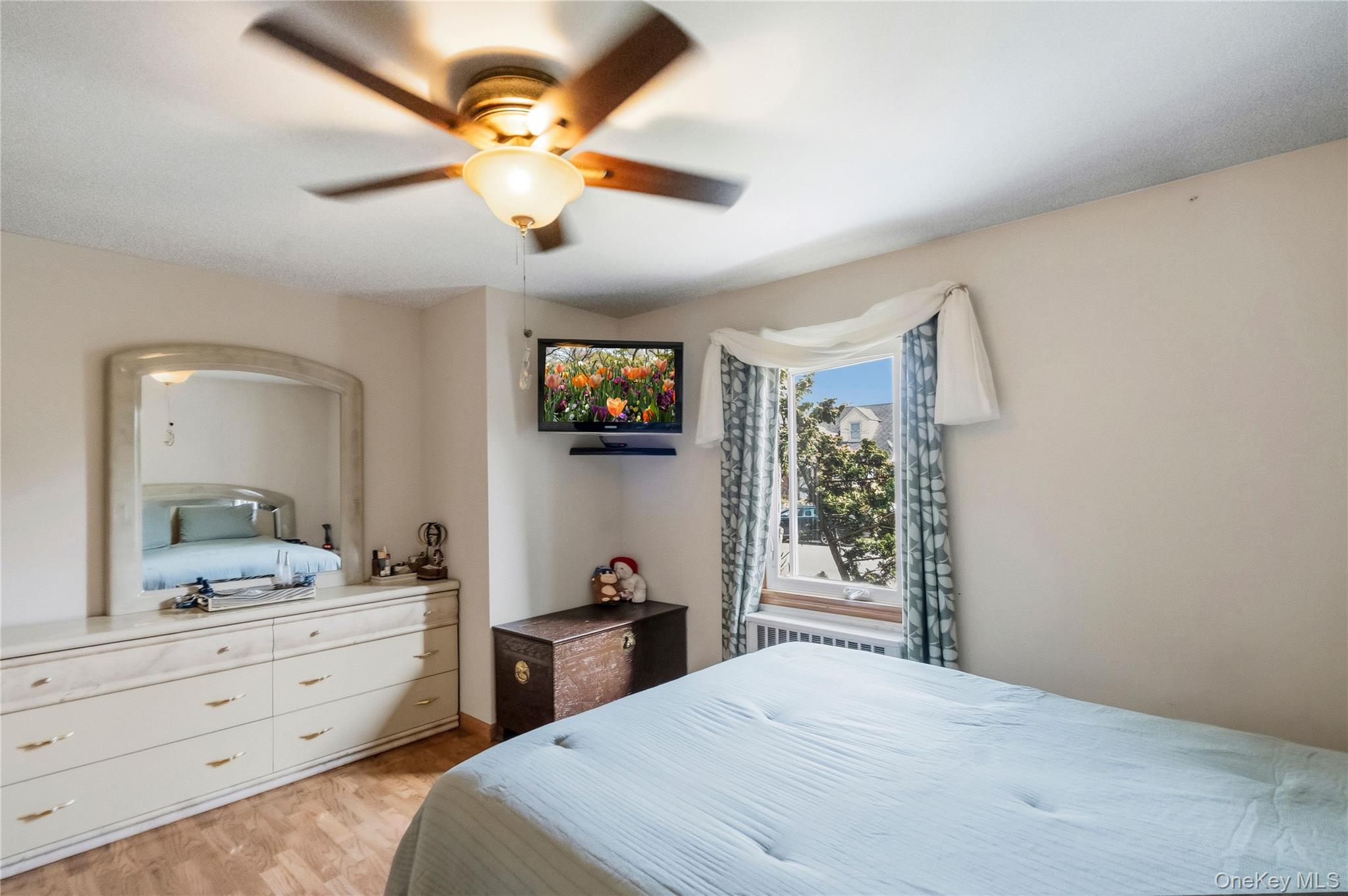 14 Mayfair Lane – For Sale photo 29