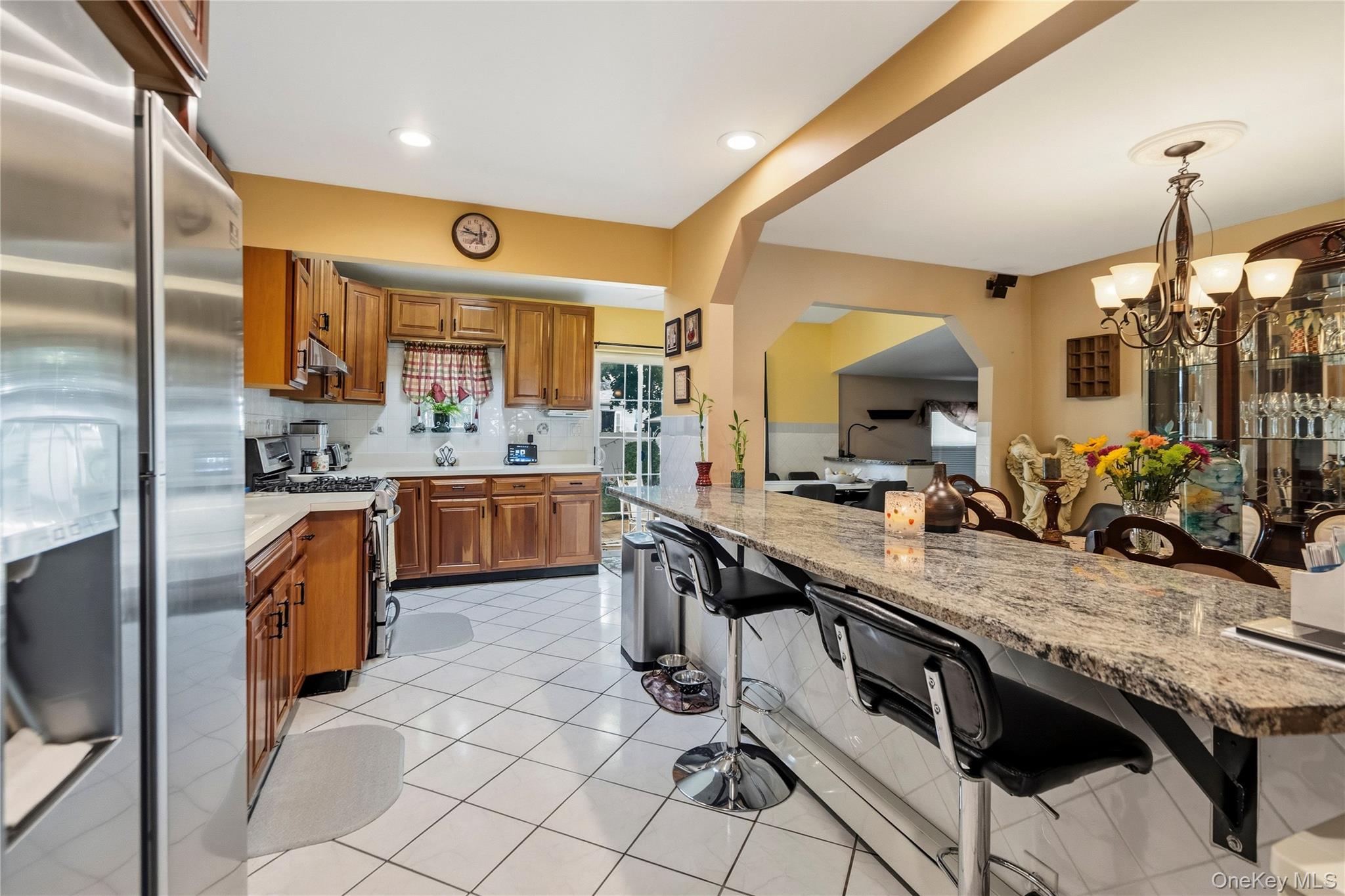 14 Mayfair Lane – For Sale photo 17