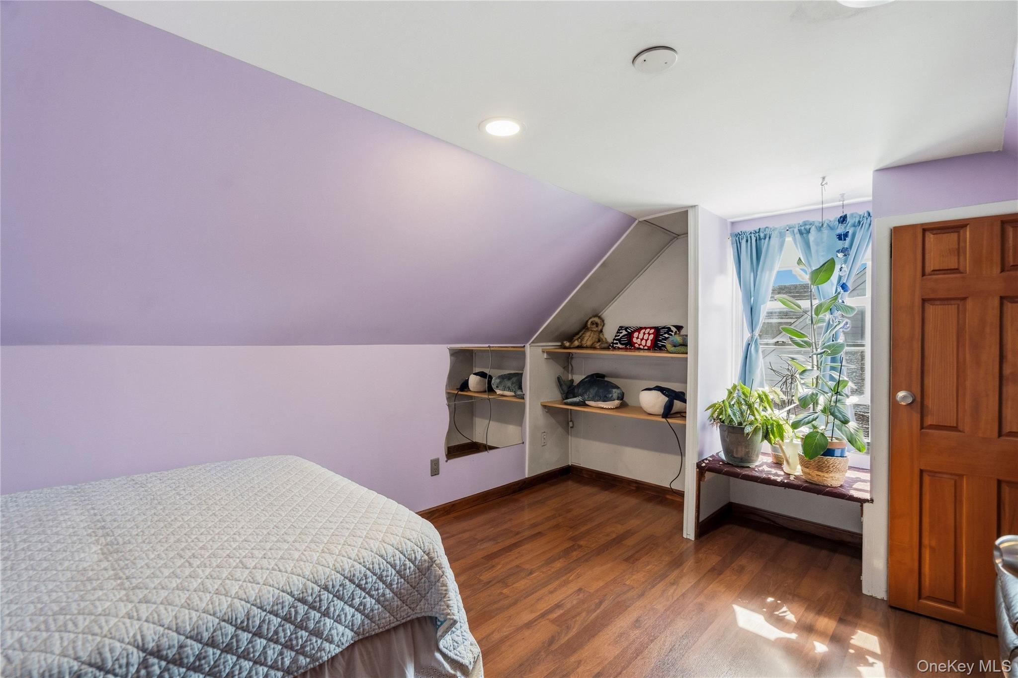 14 Mayfair Lane – For Sale photo 35