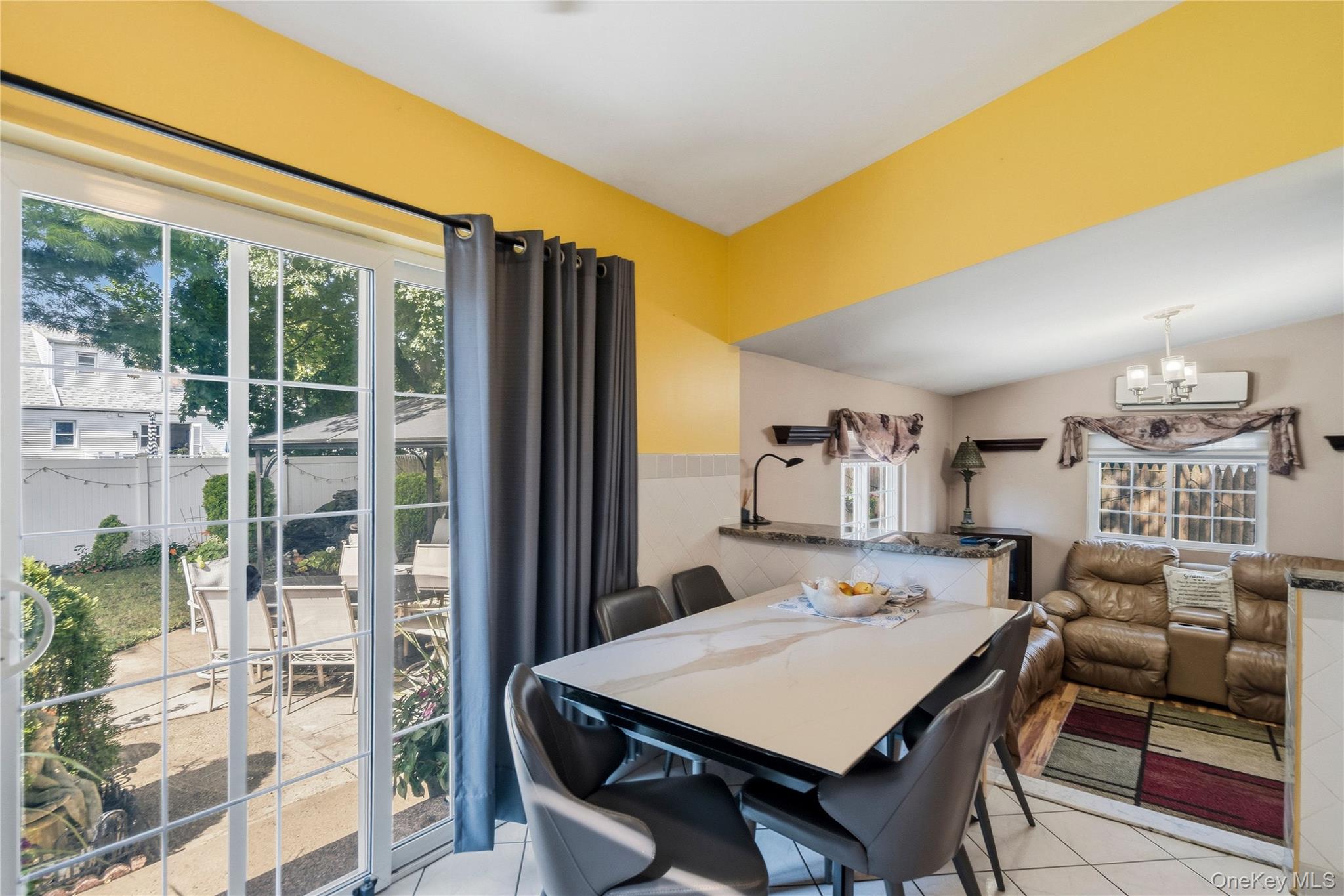 14 Mayfair Lane – For Sale photo 22