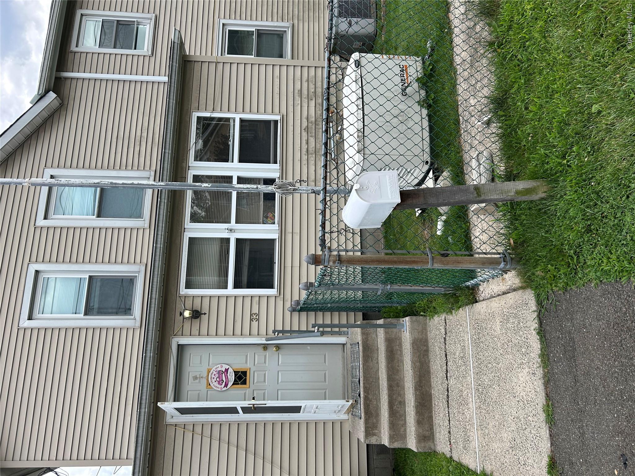 33 High Street – For Rent photo 2