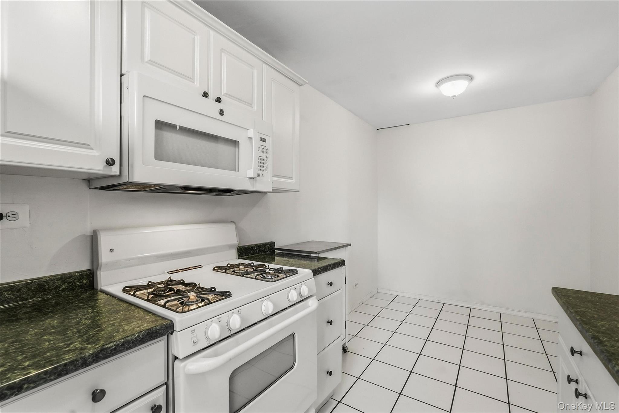 75 W 238th Street, Unit 2H photo 12