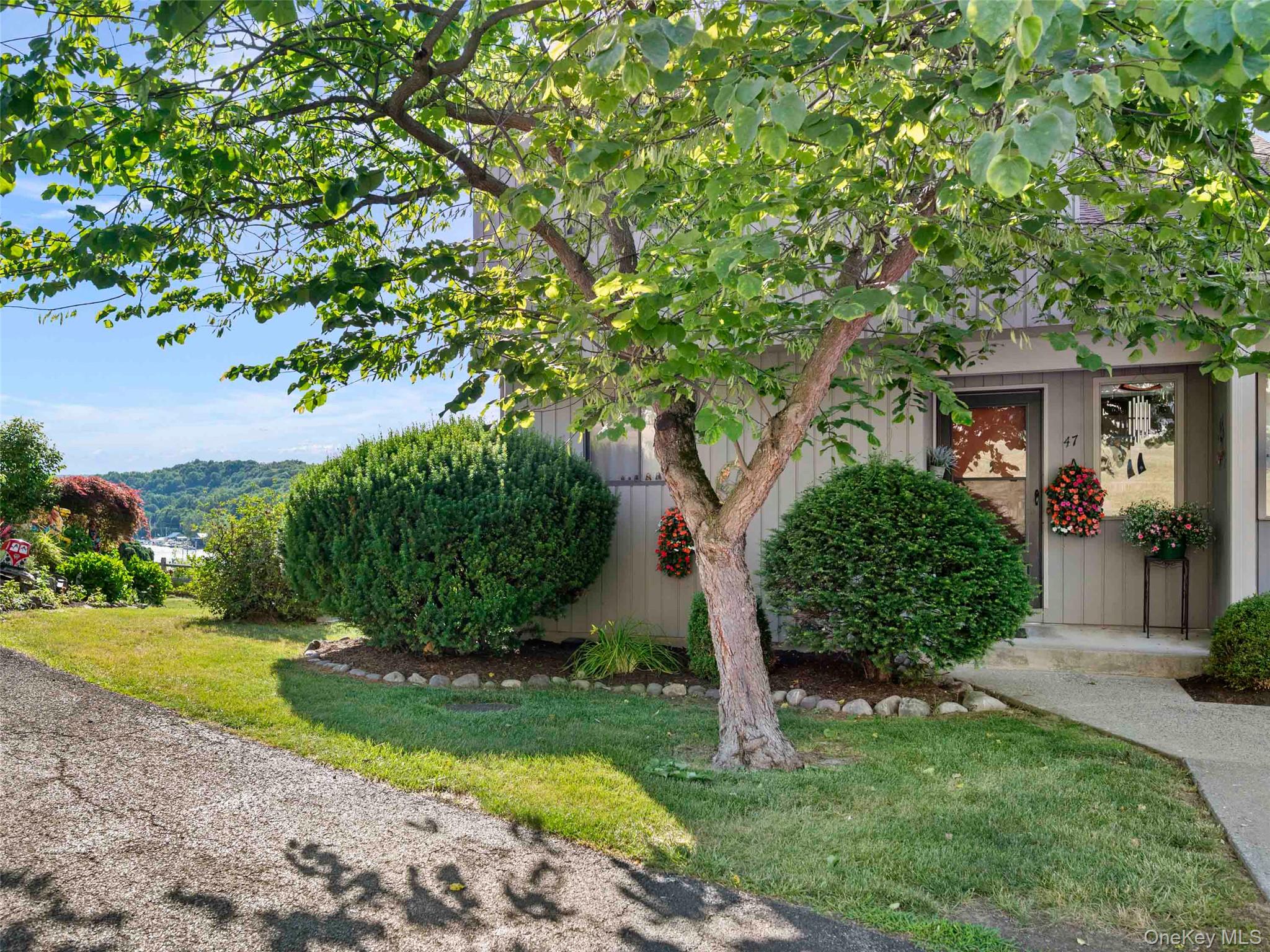 47 Rondout Harbor – For Sale photo 2