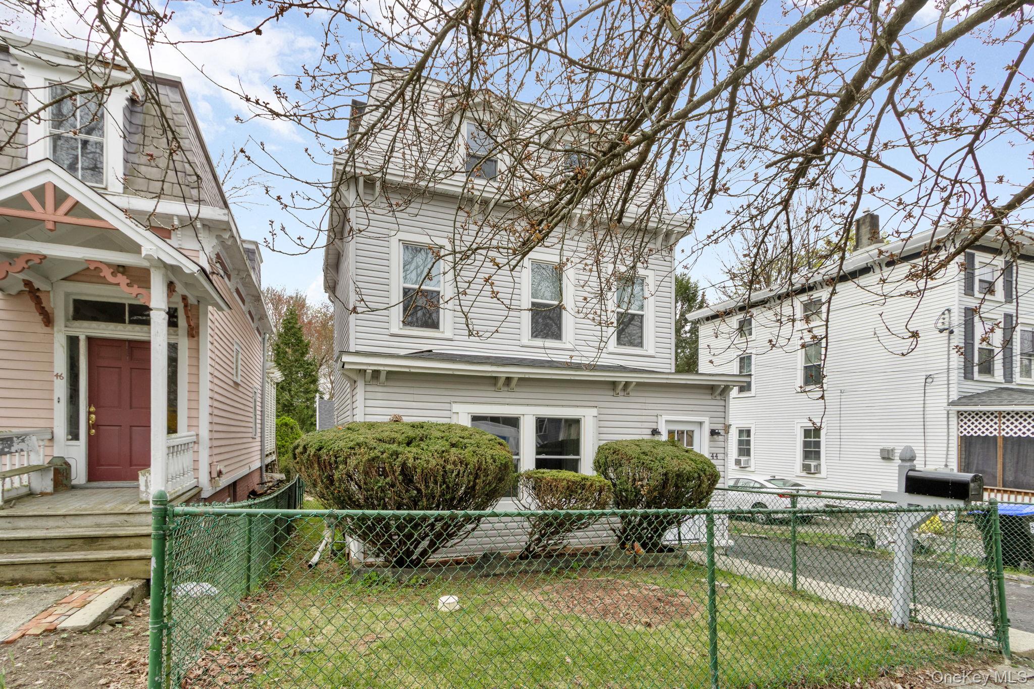 44 Glenwood Avenue – For Sale photo 2