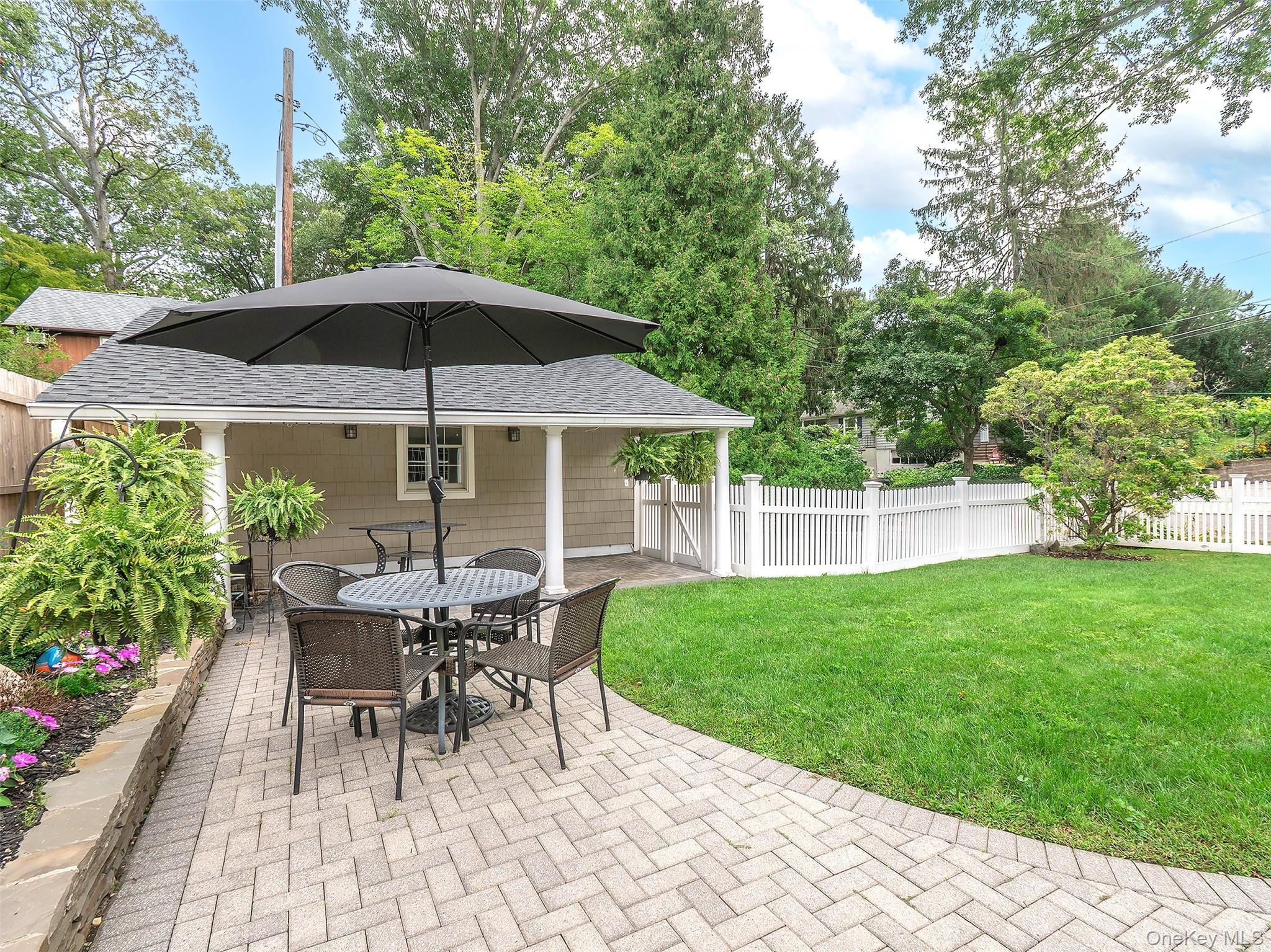 30 Waverly Street – For Sale photo 8