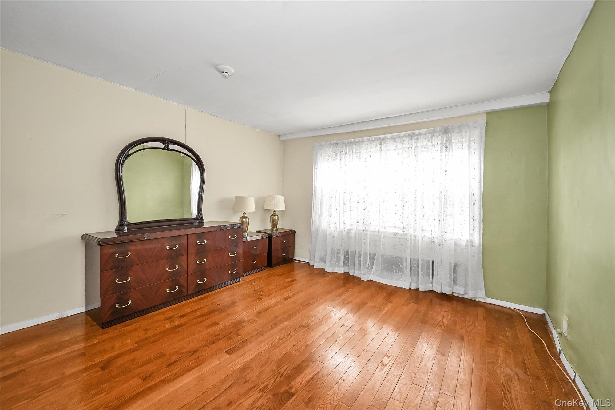149-11 16th Road – For Sale photo 11