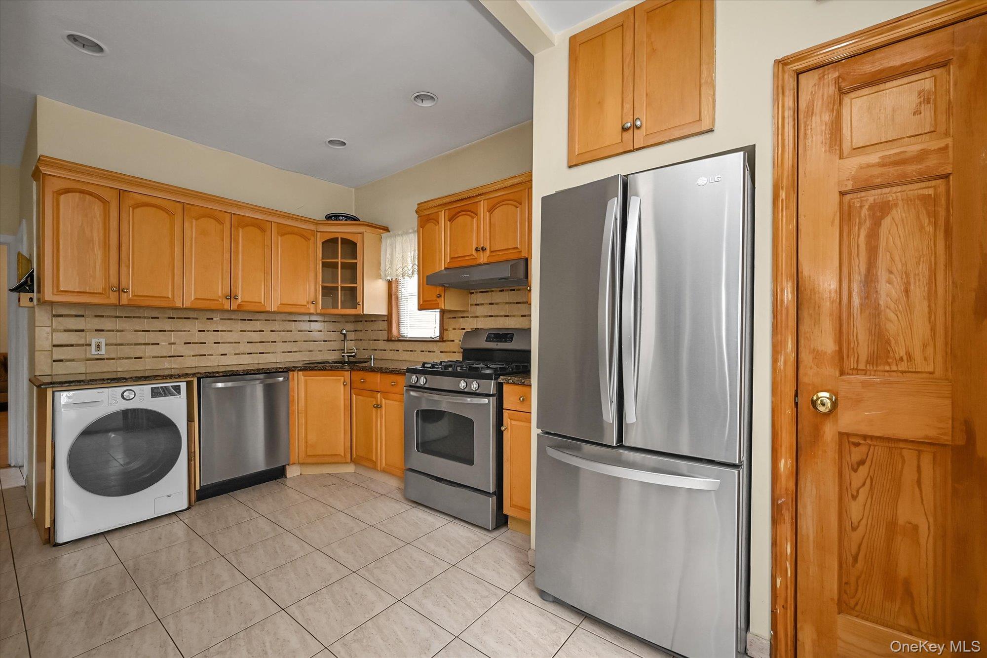 149-11 16th Road – For Sale photo 10