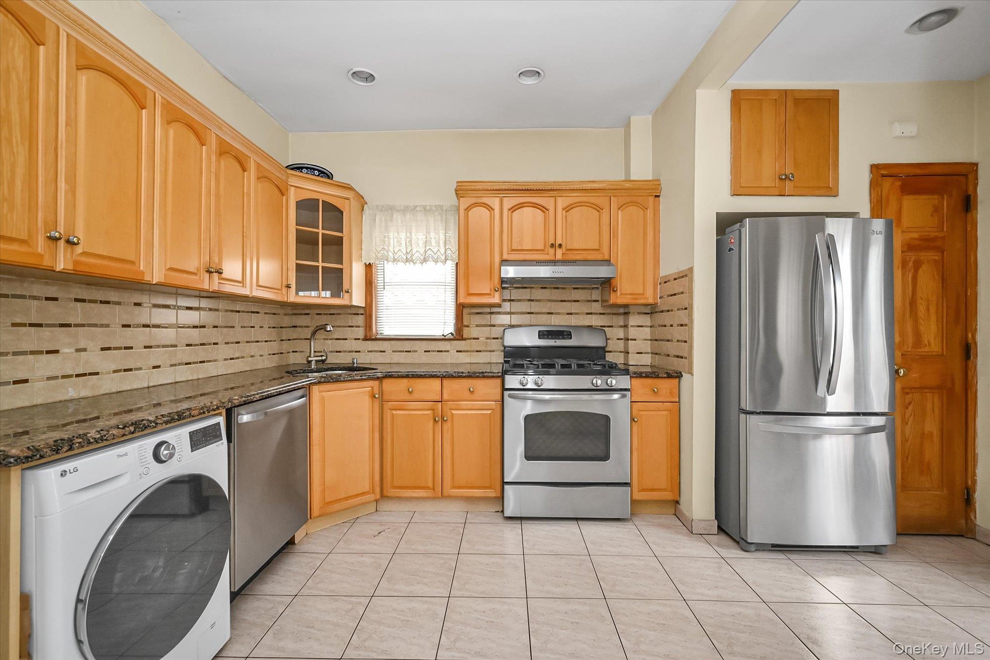 149-11 16th Road – For Sale photo 9