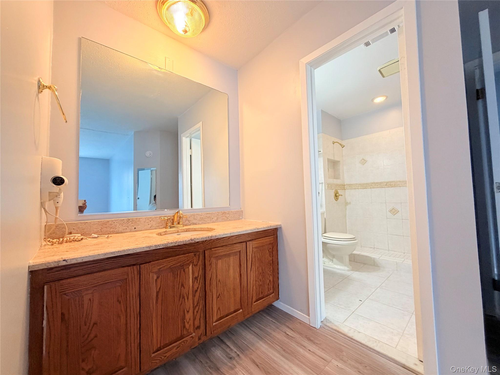 1223 Whispering Hills – For Sale photo 14