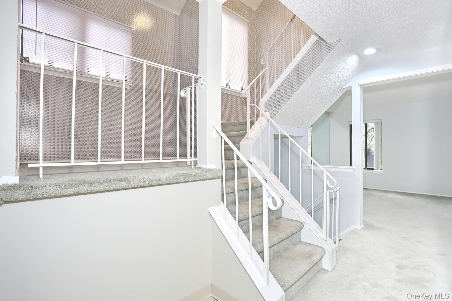 161 Treetop Circle, Unit 161 photo 18