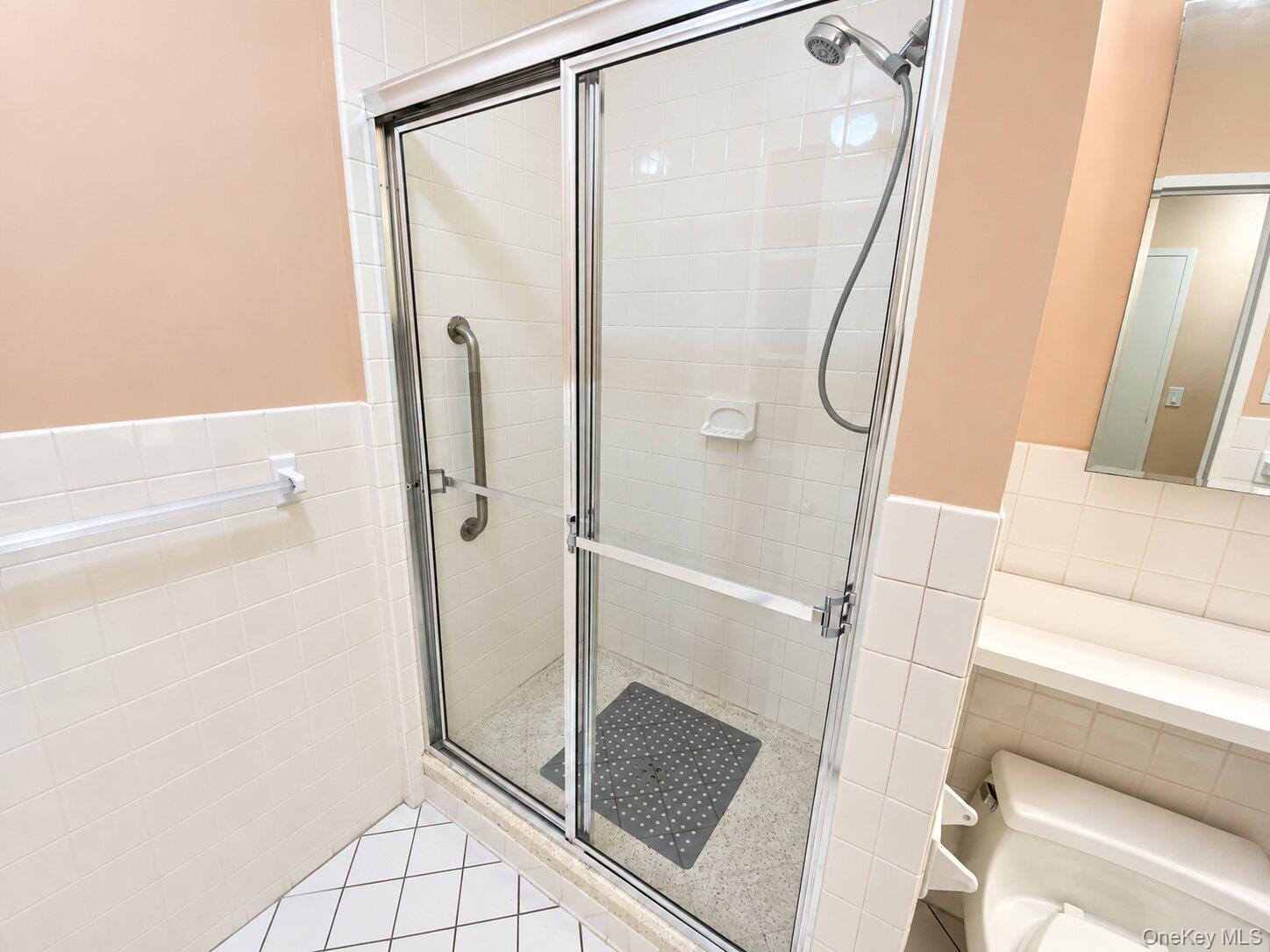 27010 Grand Central Parkway, Unit 10S photo 19