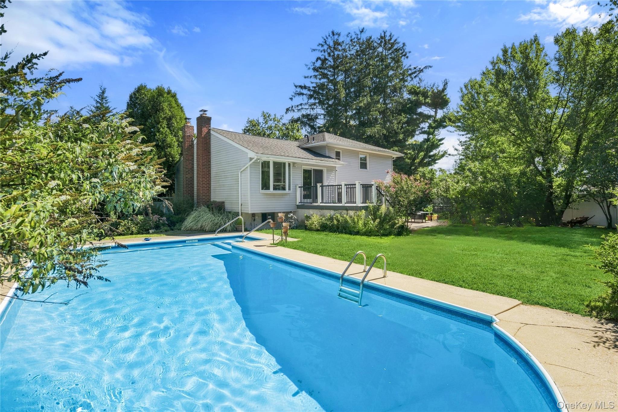 19 W Farms Lane – For Sale photo 24