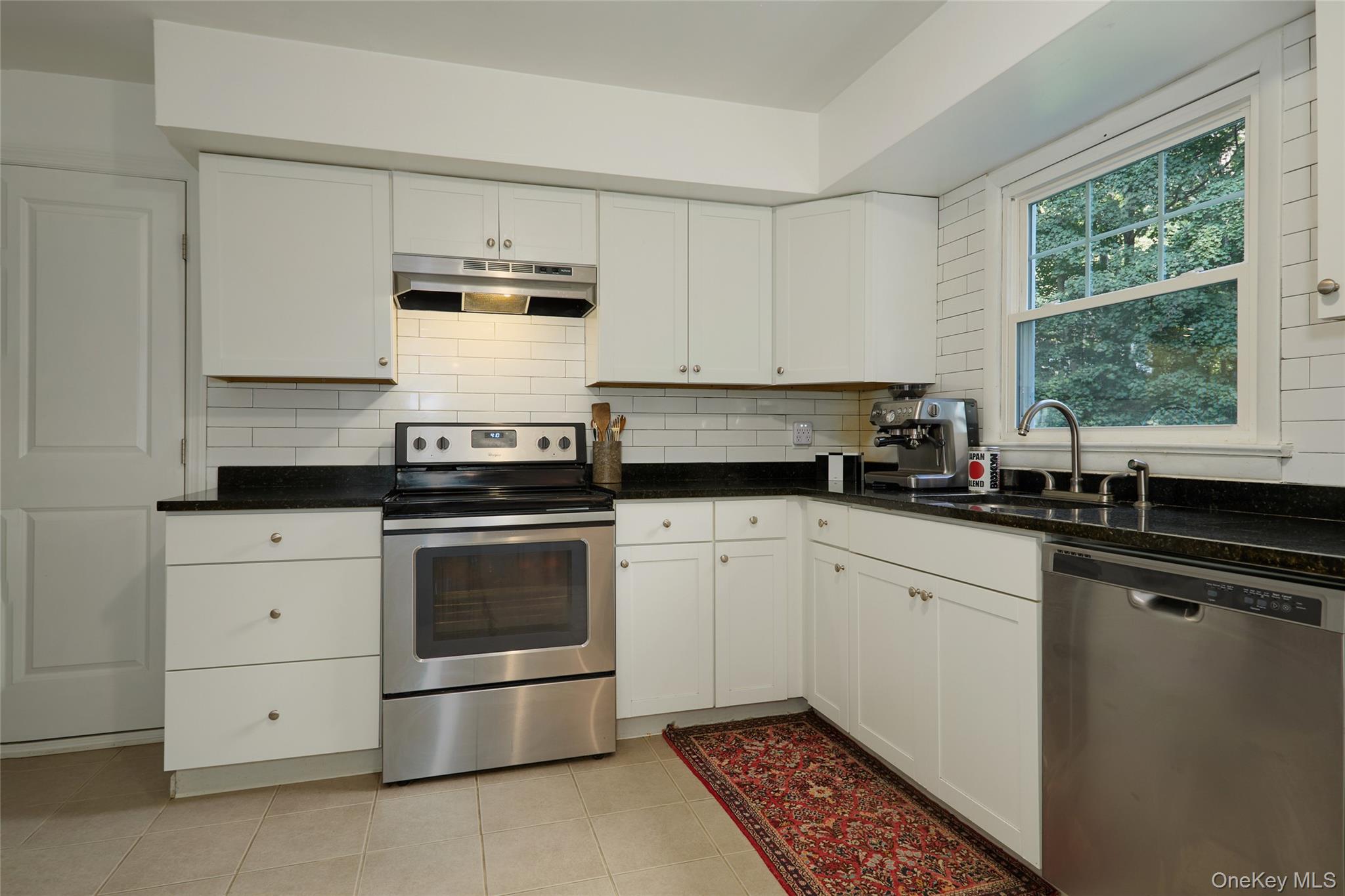 9 Red Oaks Mill Road – For Sale photo 13