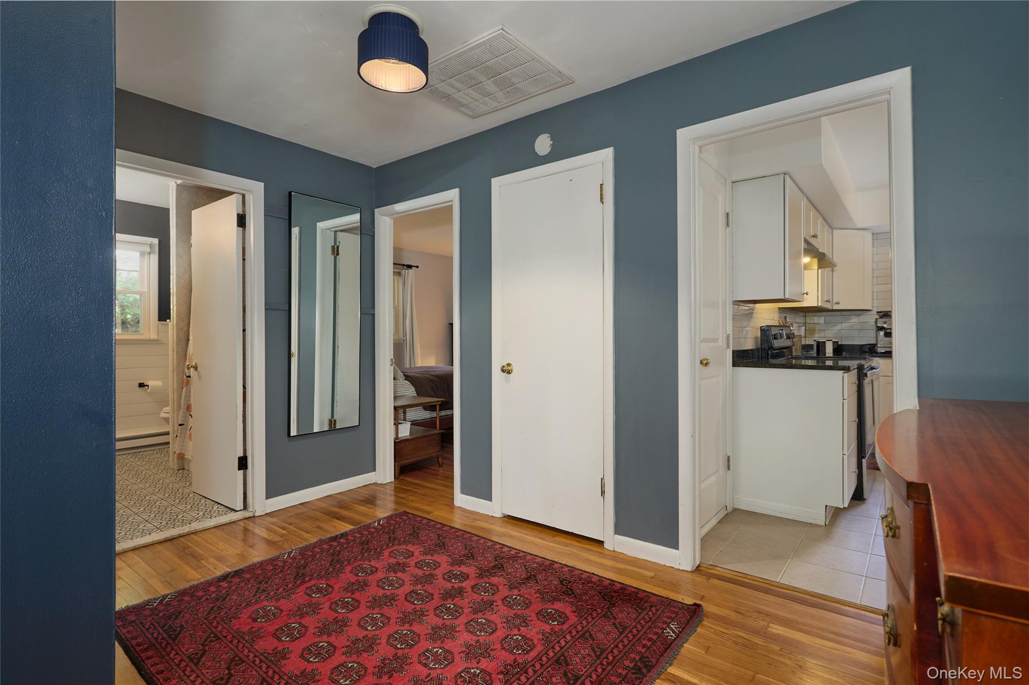 9 Red Oaks Mill Road – For Sale photo 7
