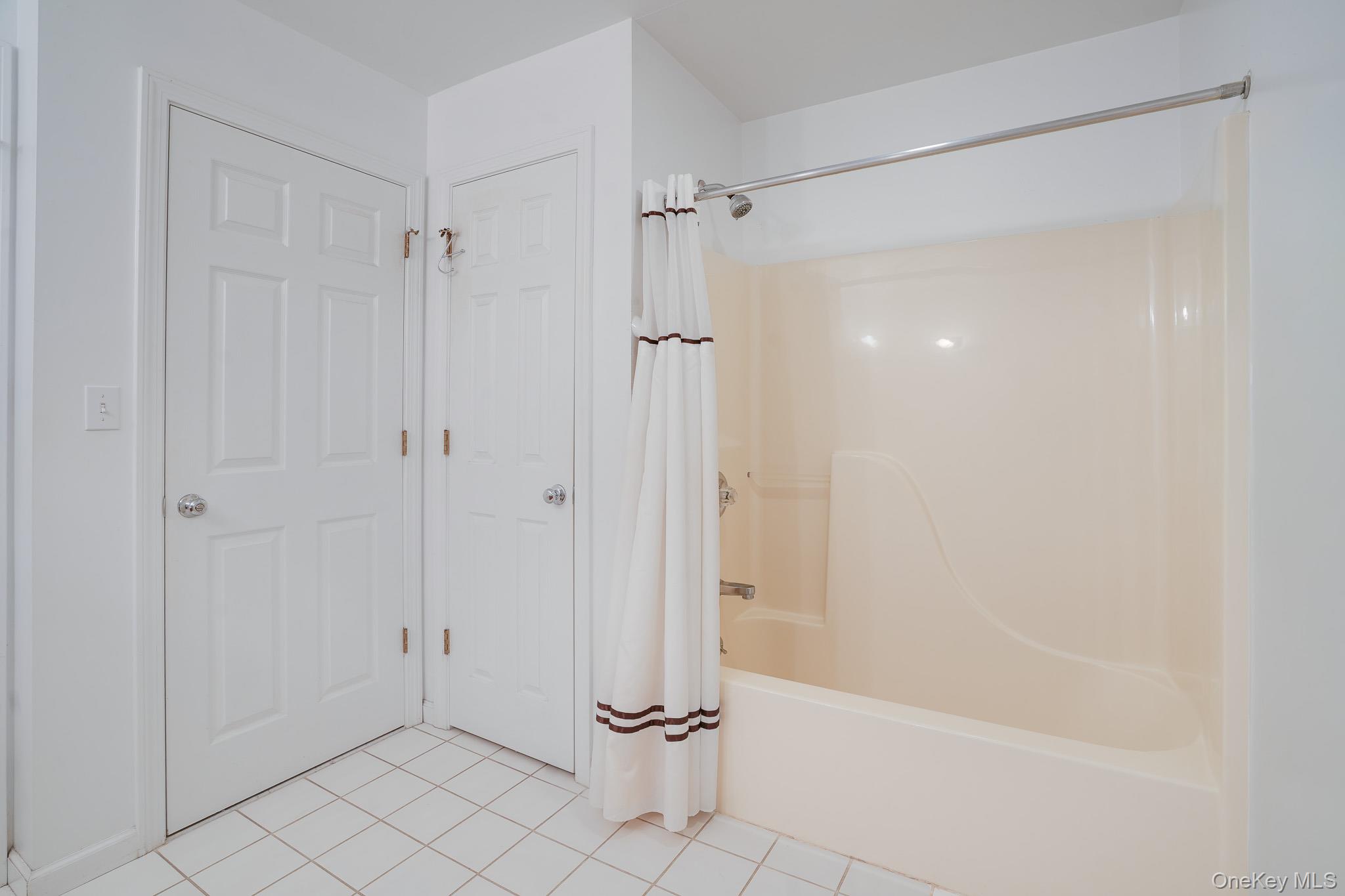 21 Osborne Glen – For Sale photo 20