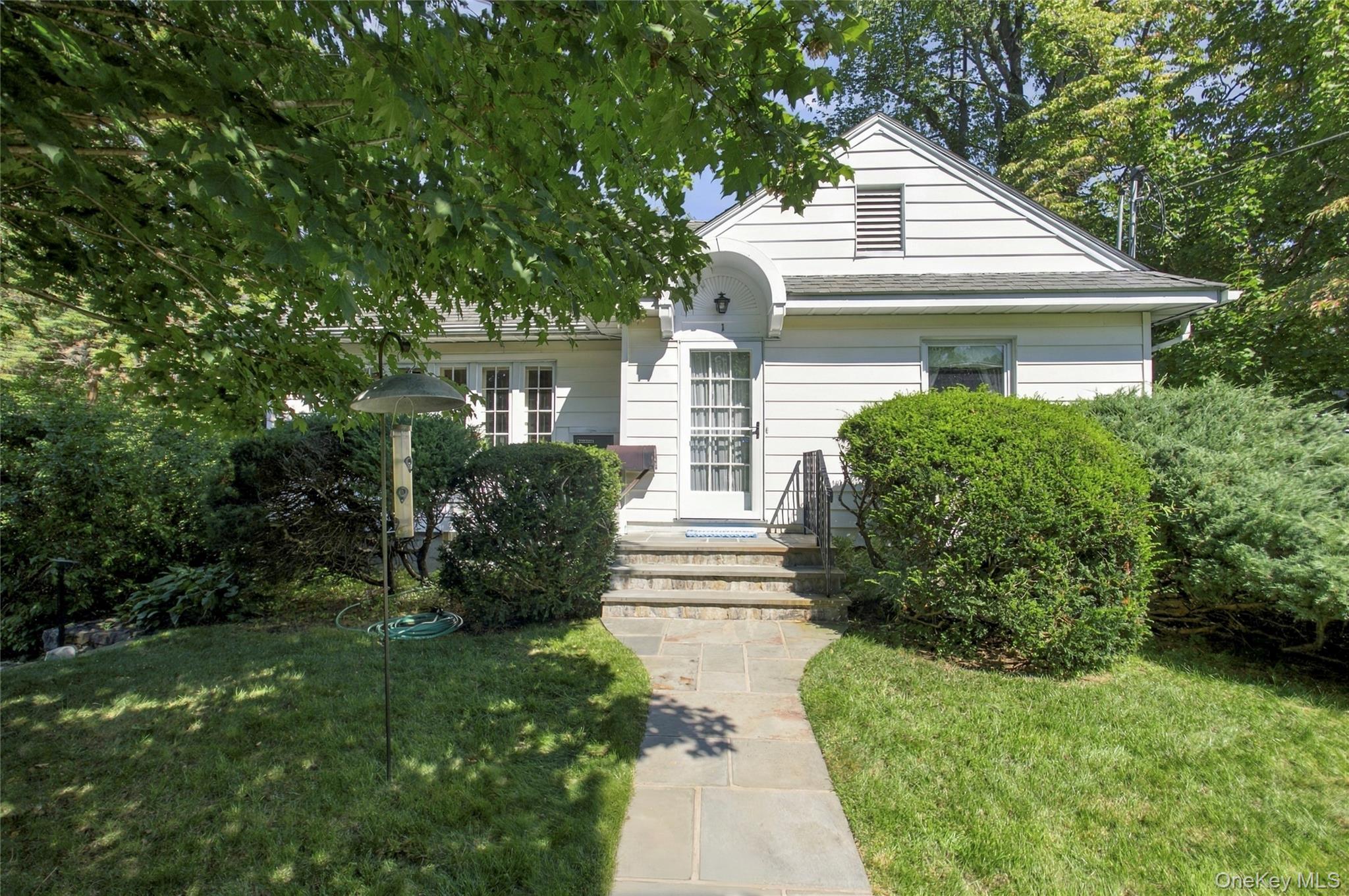 1 Brookfield Place – For Sale