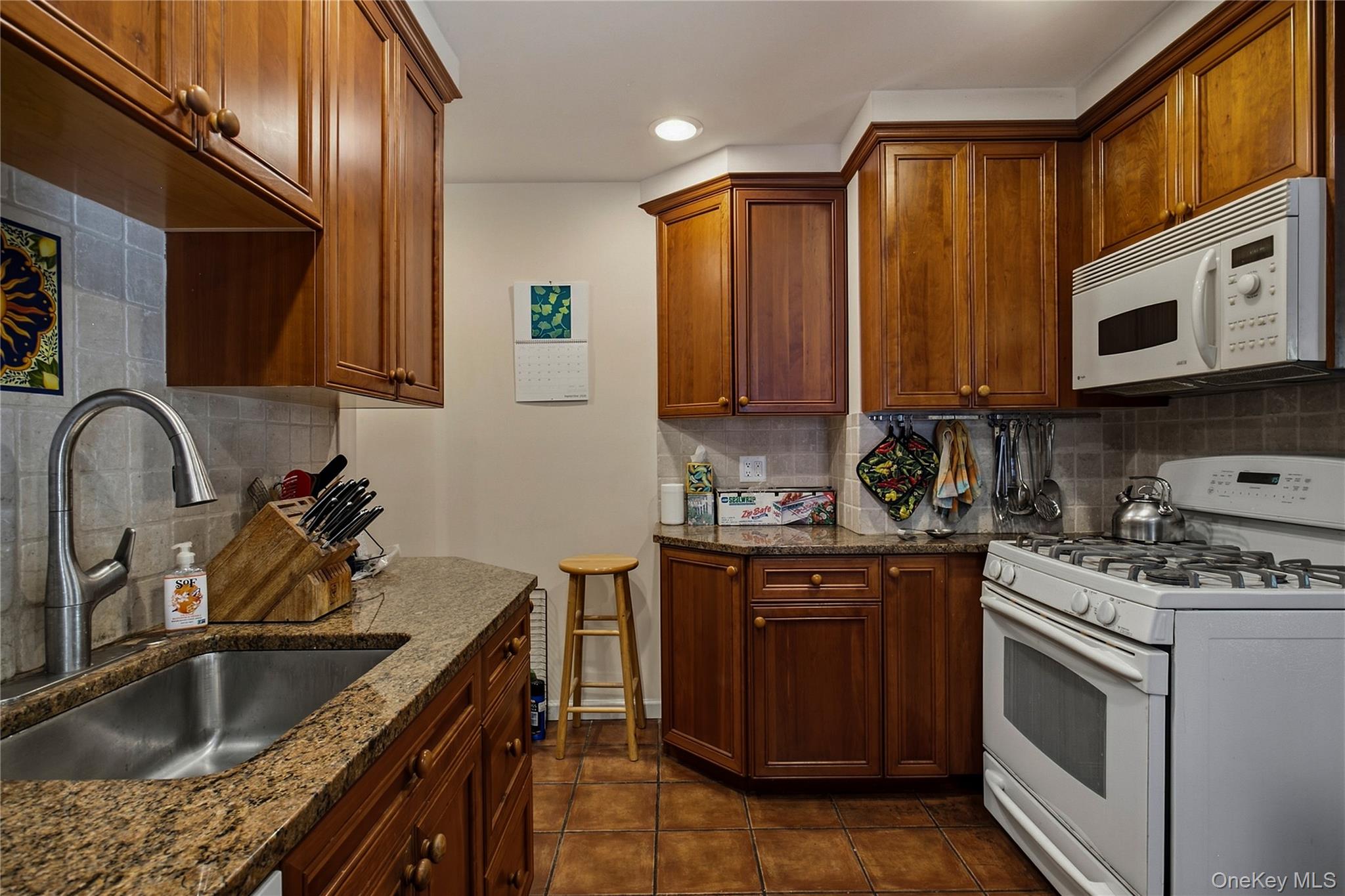 1 Brookfield Place – For Sale photo 9