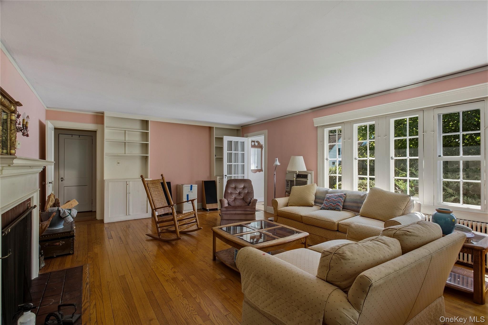 1 Brookfield Place – For Sale photo 4