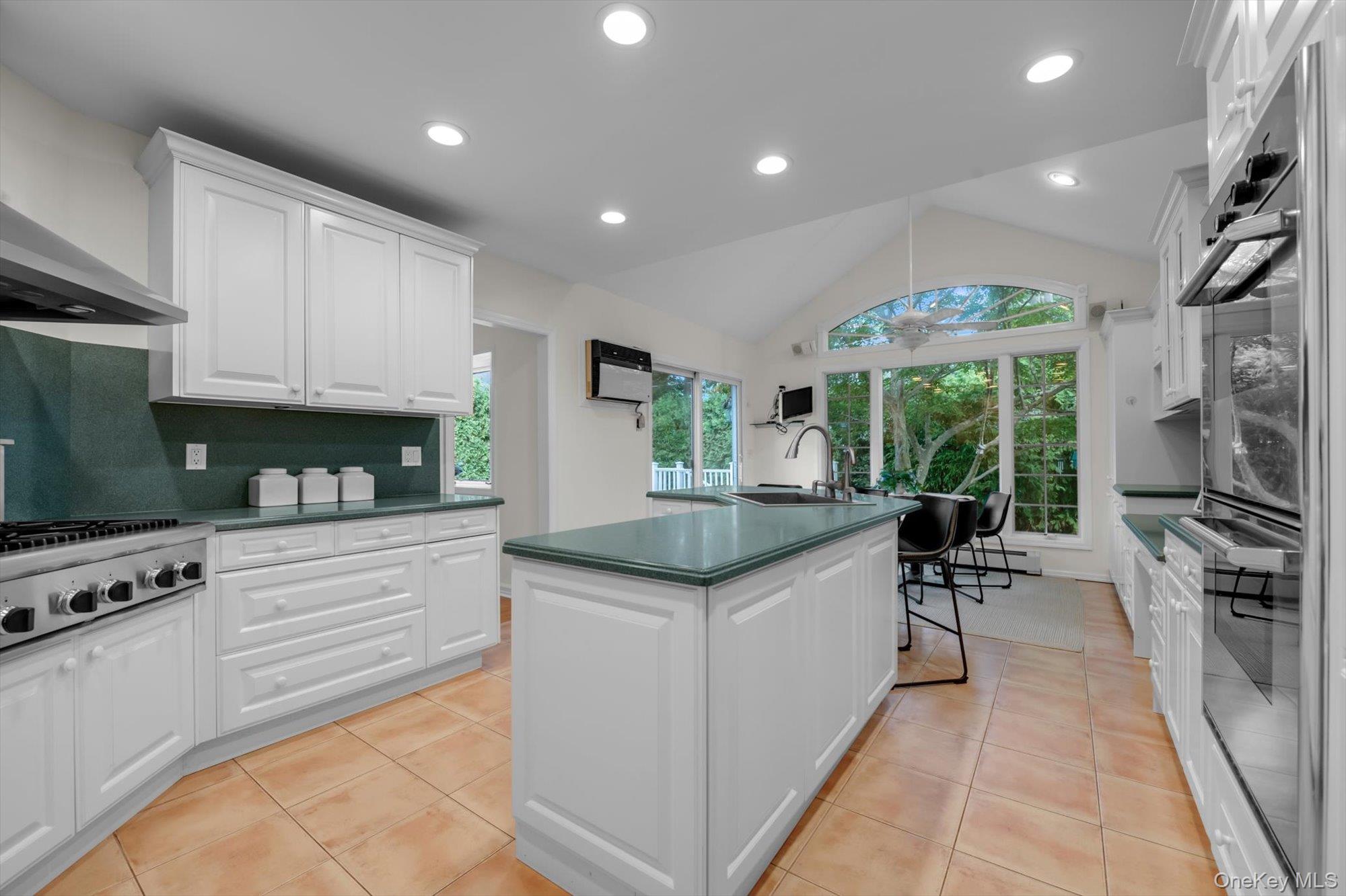3 South Court – For Sale photo 14