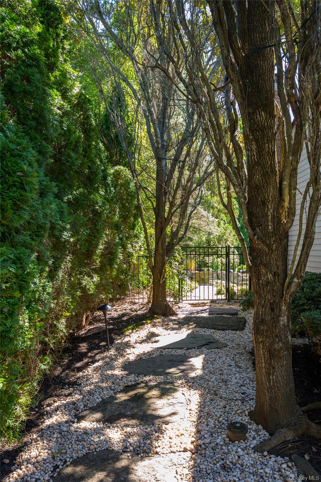 10 Magenta Lane – For Sale photo 21