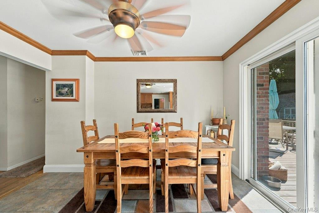 985 Silver Colt Road – For Sale photo 14