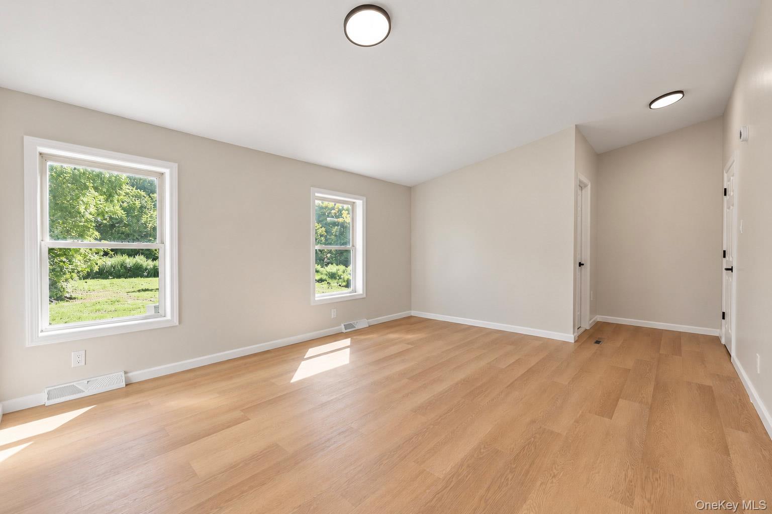 10 Spike Horn Road – For Sale photo 20