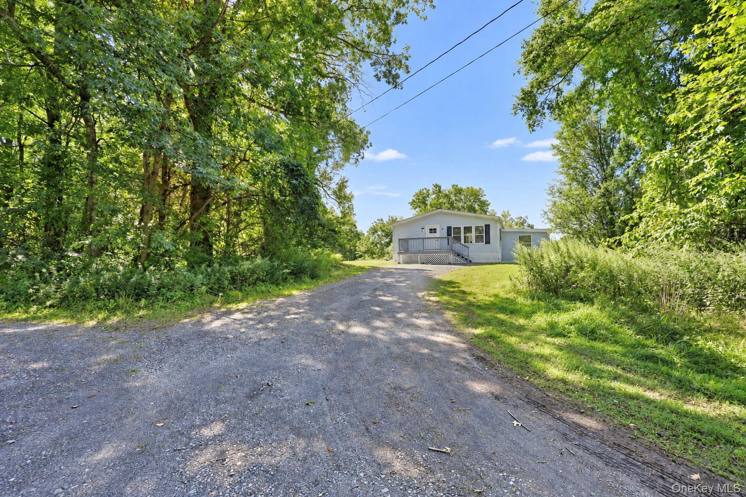 10 Spike Horn Road – For Sale photo 33