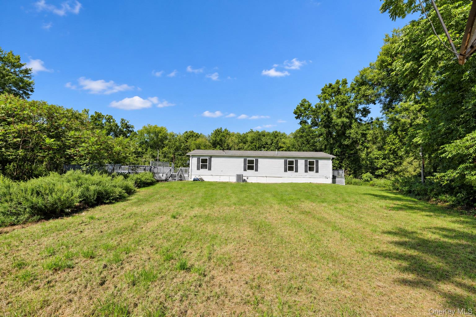 10 Spike Horn Road – For Sale photo 32