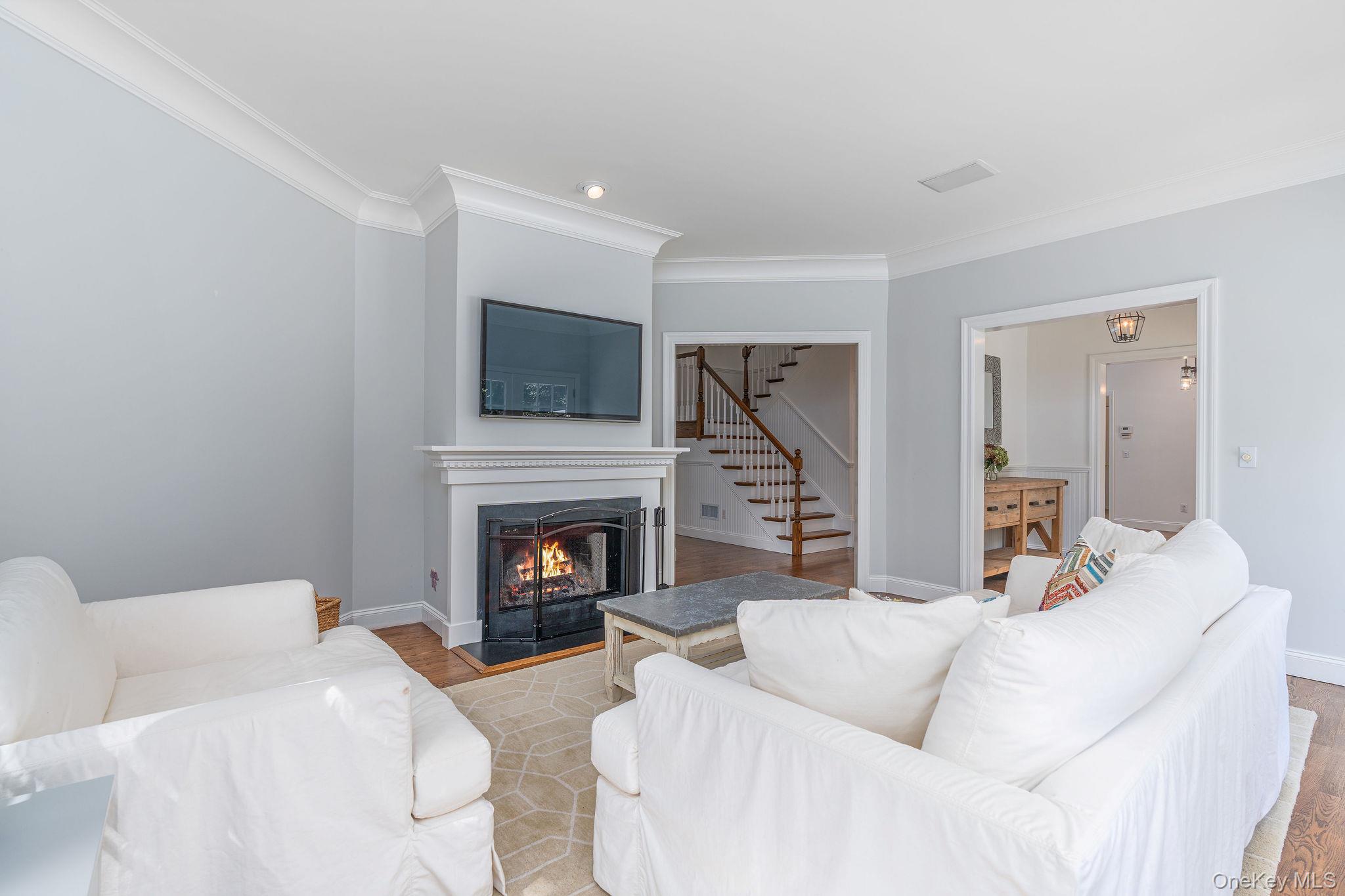 775 Mulford Court – For Sale photo 6